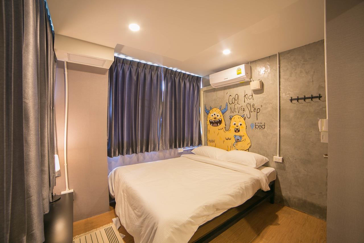In My Bed Hostel Bangkok Exterior photo